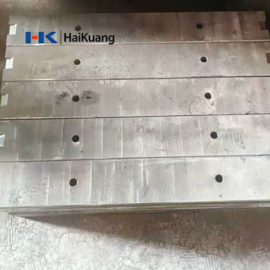 Jaw Crusher Toggle Plate Seat2
